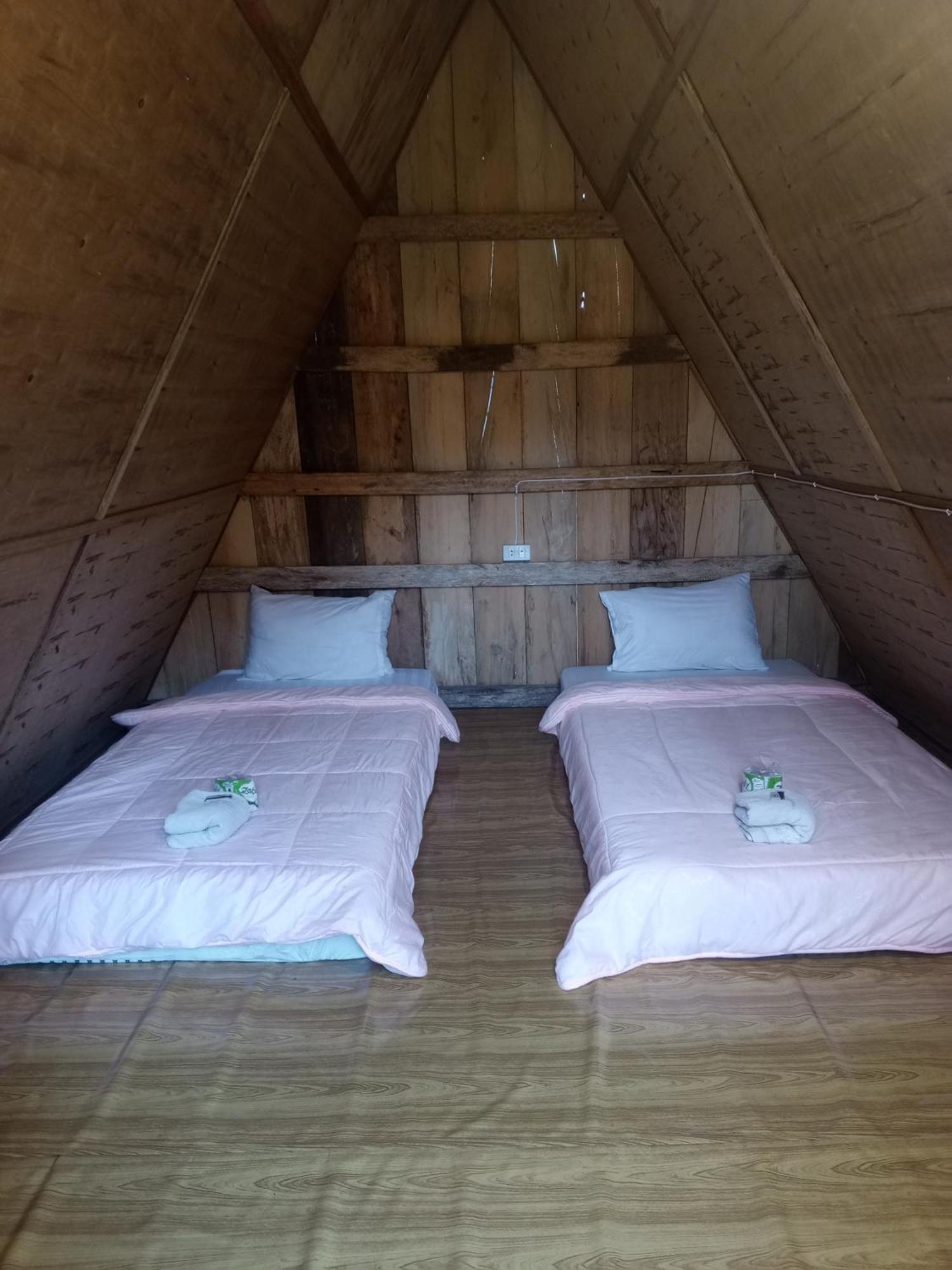 Campingsite Swimming Pool Ban Nongkham 外观 照片
